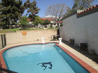 1413 Blossom Cir, Upland, CA 91786