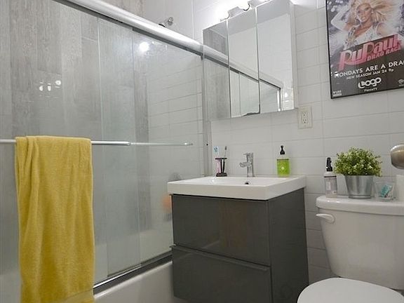 2nd image of 1284 Dean St APT 2H