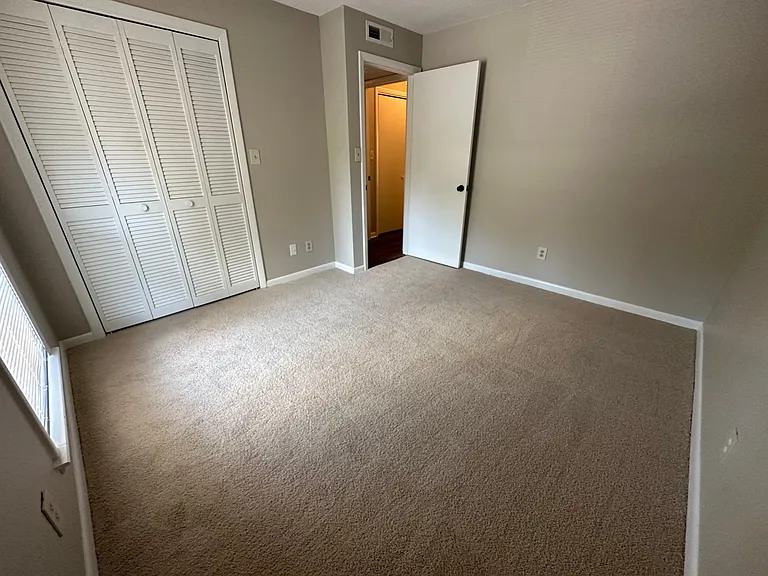 203 Driftwood Ln — Photo 27