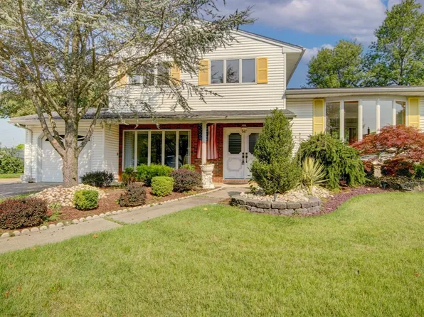 76 Kierst St, Parlin, NJ 08859