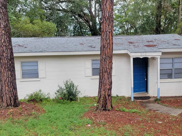 2061 Warwick St, Tallahassee, FL 32310