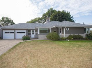 3713 Canterbury Ave, Kalamazoo, MI 49006