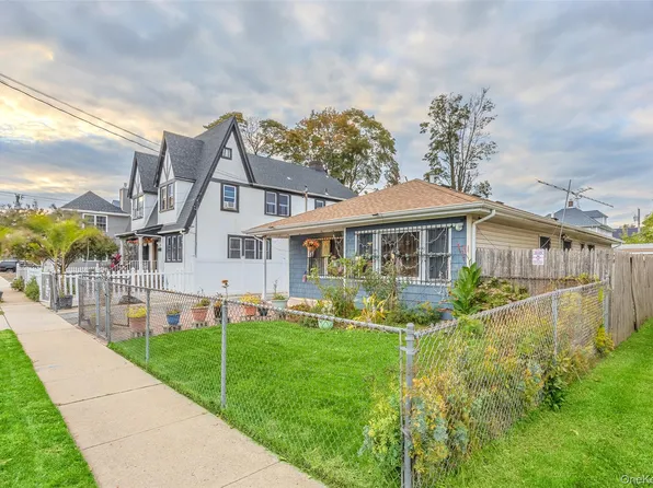 79 Union Place, Hempstead, NY 11550