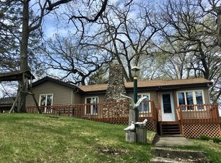 7901 Bayview Rd, Wonder Lake, IL 60097
