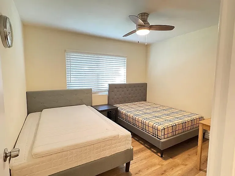 1419 Millcreek — Photo 19