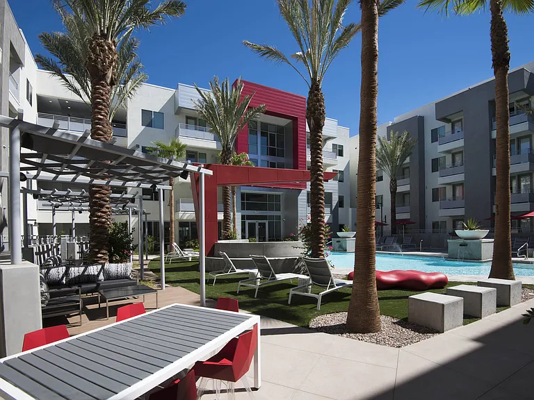 Muse Apartments — Photo 12