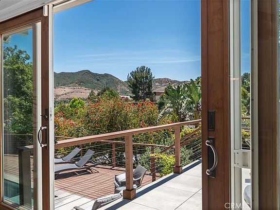 2nd image of 5551 Rainbow Crest Dr