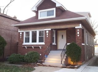 1936 S 19th Ave, Maywood, IL 60153