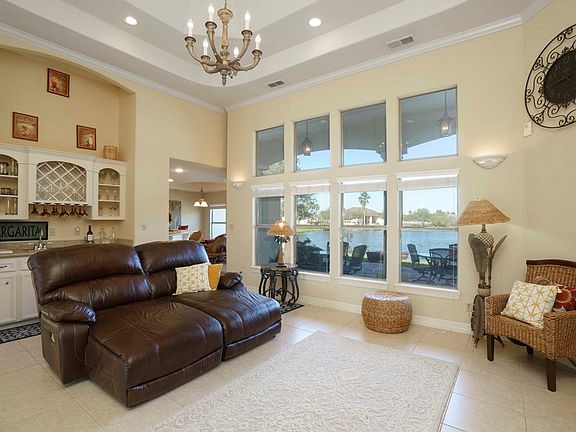 4th image of 1 Laguna Madre Dr