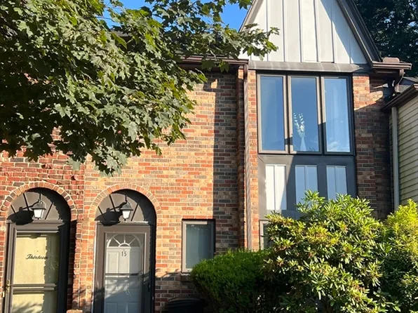 15 Cobblestone Ln Unit 15, Worcester, MA 01606
