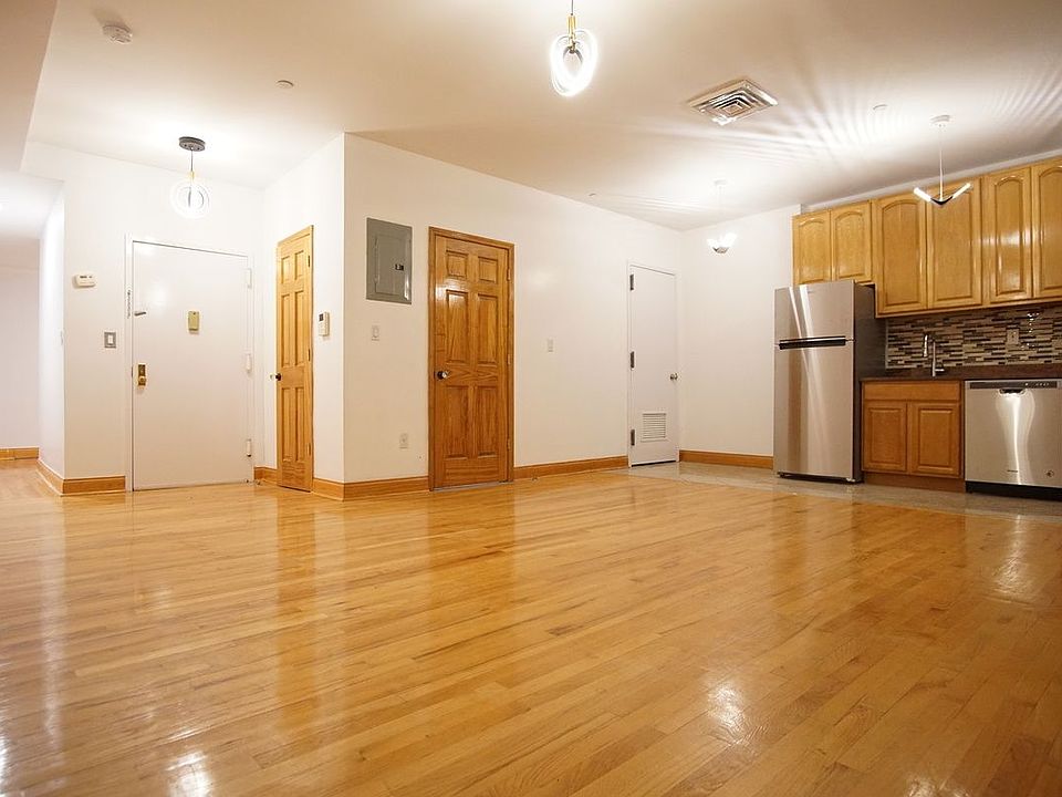 1st image of 187 18th St #4E