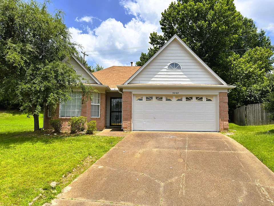 9040 Pepper Hollow Ct #1