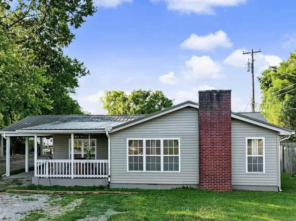 106 Carter Dr, Maryville, TN 37801