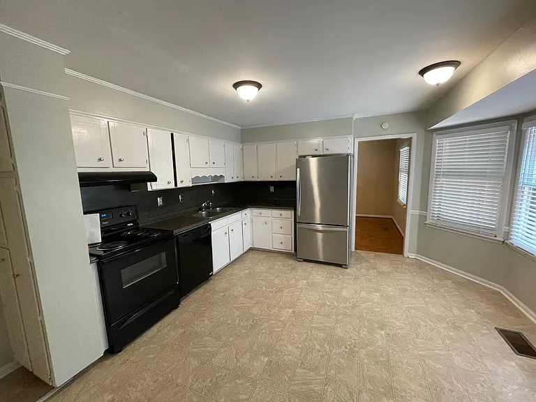 3613 Havenhill Dr — Photo 5