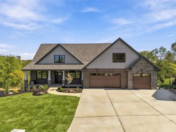 1088 Breezewood Dr, Canonsburg, PA 15317