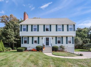 5 Chilmark Rd, Franklin, MA 02038
