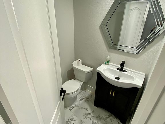 4th image of 8102 E Santo Ct