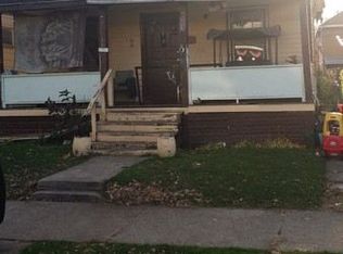 1977 Oakdale St, Detroit, MI 48209
