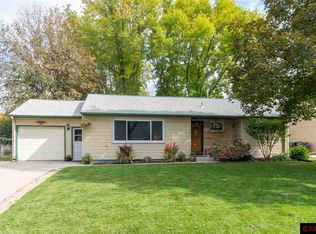 206 Floral Ave, Mankato, MN 56001