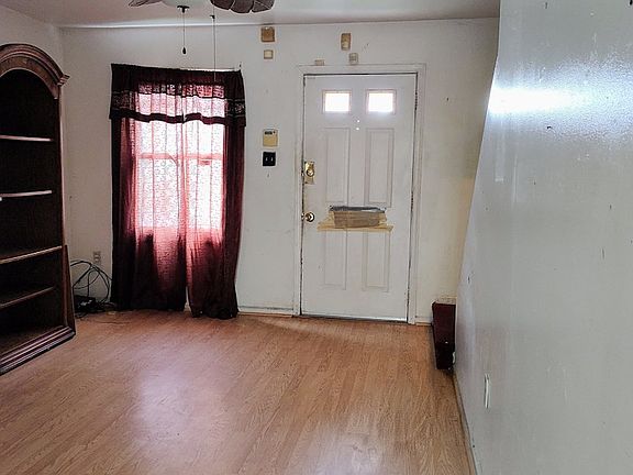2nd image of 65 Hamilton St