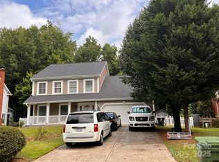 2913 Summerland Dr, Matthews, NC