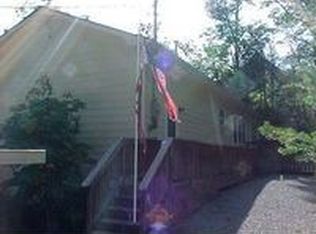 409 Bruce Rd, Gatlinburg, TN 37738