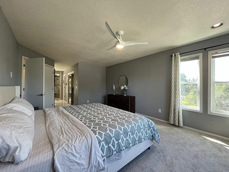 14980 SW Chardonnay Ave — Photo 39