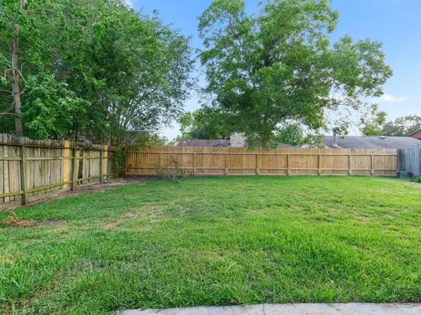 18067 Garden Manor Dr, Houston, TX 77084