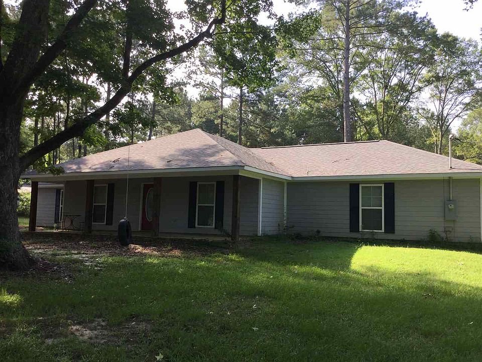 1st image of 211 E Willow Dr