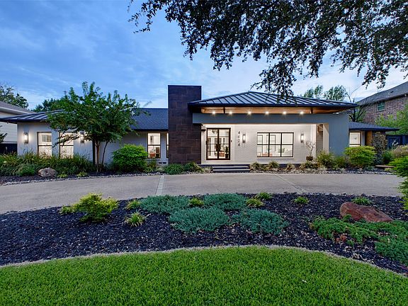 2nd image of 4624 Willow Ln