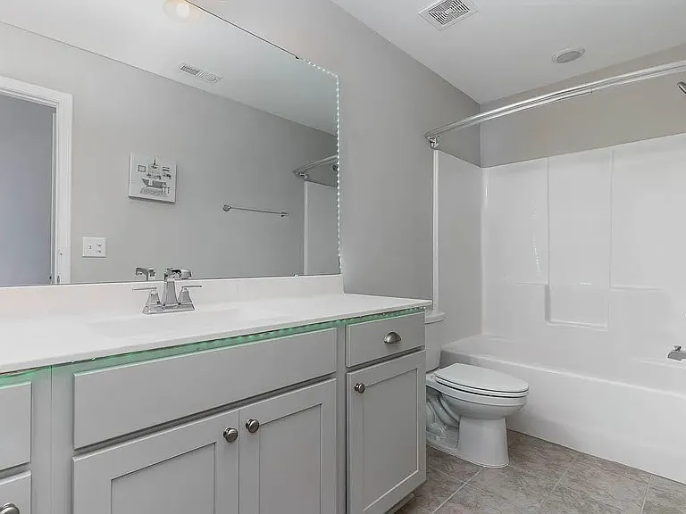 1006 Gateway Commons Cir — Photo 21