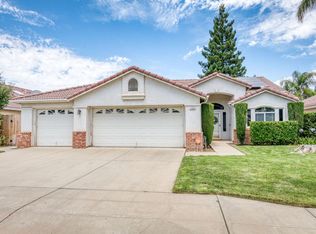 1692 E Waterford Ave, Fresno, CA