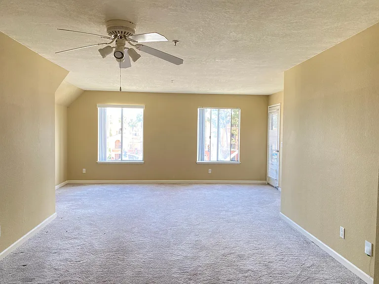 3550 Lebon Dr #6310 — Photo 33