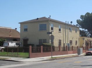4568 Saturn St, Los Angeles, CA 90019
