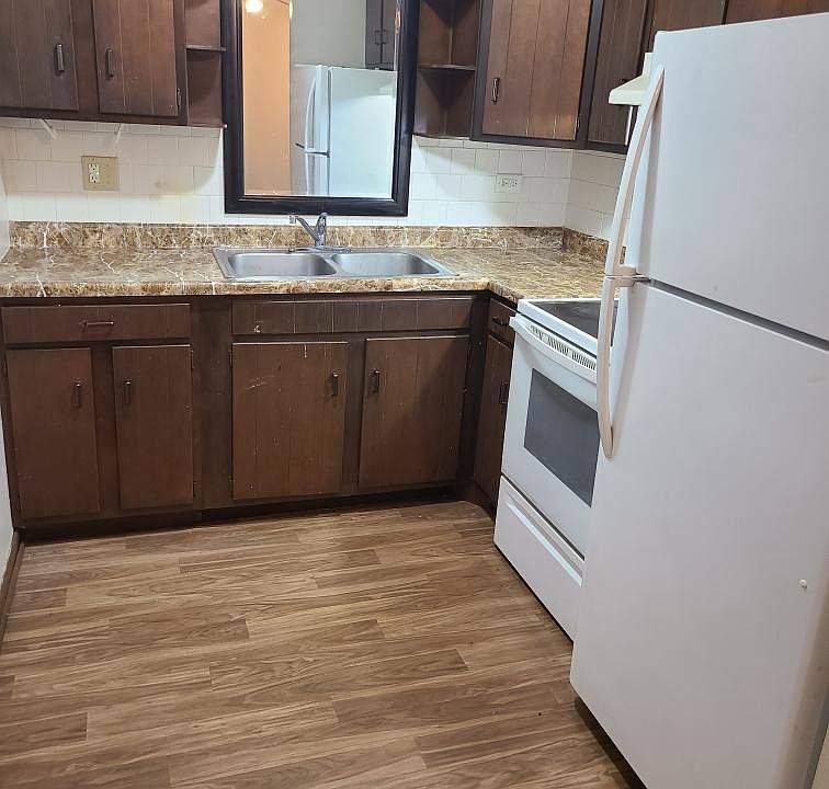 1st image of 1400-1430 Nettie St #1430-7