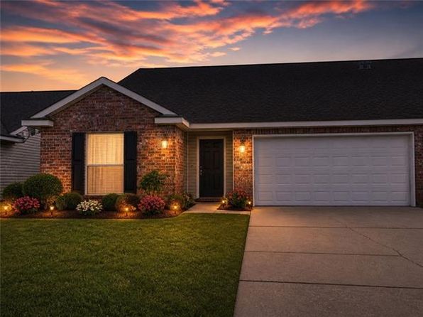 1064 Clairise Ct