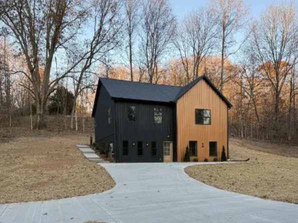 137 Grices Creek Rd, Cumberland City, TN 37050