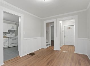 393 Huntington St, New Haven, CT 06511