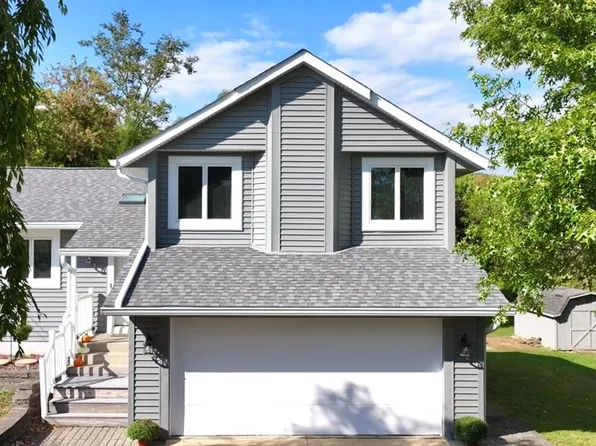 127 Weltmer Cir, Perrysville, OH 44864