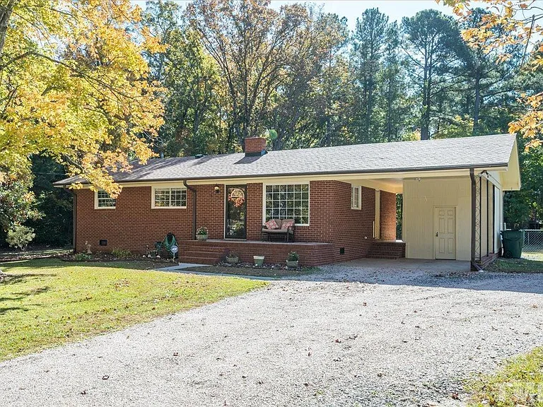 4606 Willa Way — Photo 3