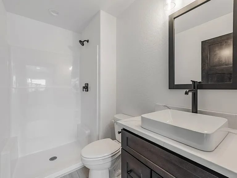 222 E Lobo Loop — Photo 16