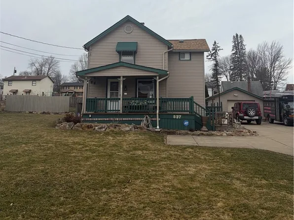 537 7th St, Struthers, OH 44471