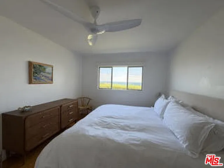 25119 Malibu Rd — Photo 12