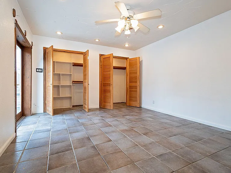 6033 Rio Vista Ave — Photo 17