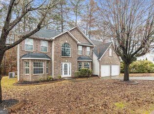 6876 Foxfire Pl S, Atlanta, GA 30349