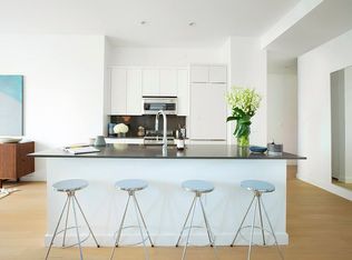 180 Water St APT 2310, New York, NY 10038