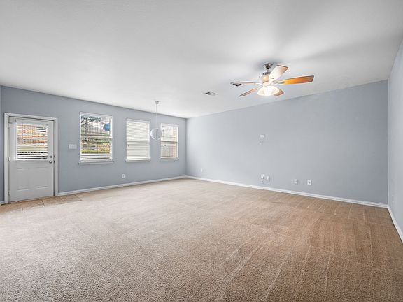 5th image of 4121 William Dehaes Dr