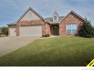 5027 S 203 East Ave, Broken Arrow, OK 74014