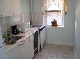 8 Walnut St APT 35, Everett, MA 02149