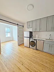 Rented by Kasin Management